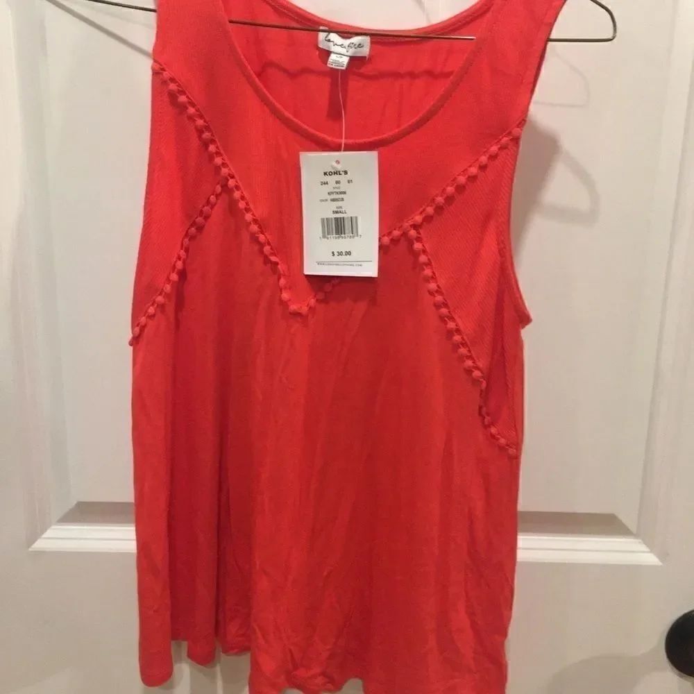 Love, Fire Small tank top reddish orange sleeveless shirt blouse